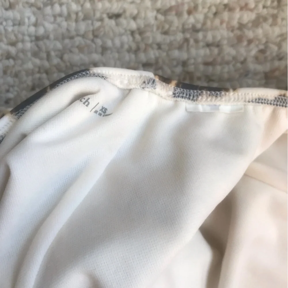 NWOT Abercrombie & Fitch Leopard One Piece Low Back Swimsuit - Picture 8 of 8